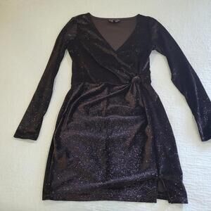 Trixxi black glitter long-sleeve V-neck wrap dress. Women's SM